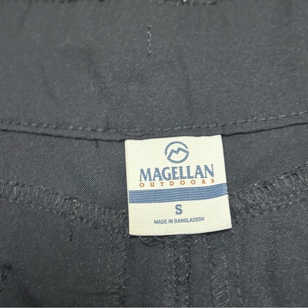 Magellan Women’s Small Outdoors Charcoal Gray Shorts - Picture 6 of 12
